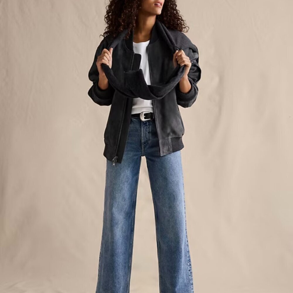 Banana Republic Wide Leg Trousers • Size 14/32 • High Rise • 11.5” Leg Opening